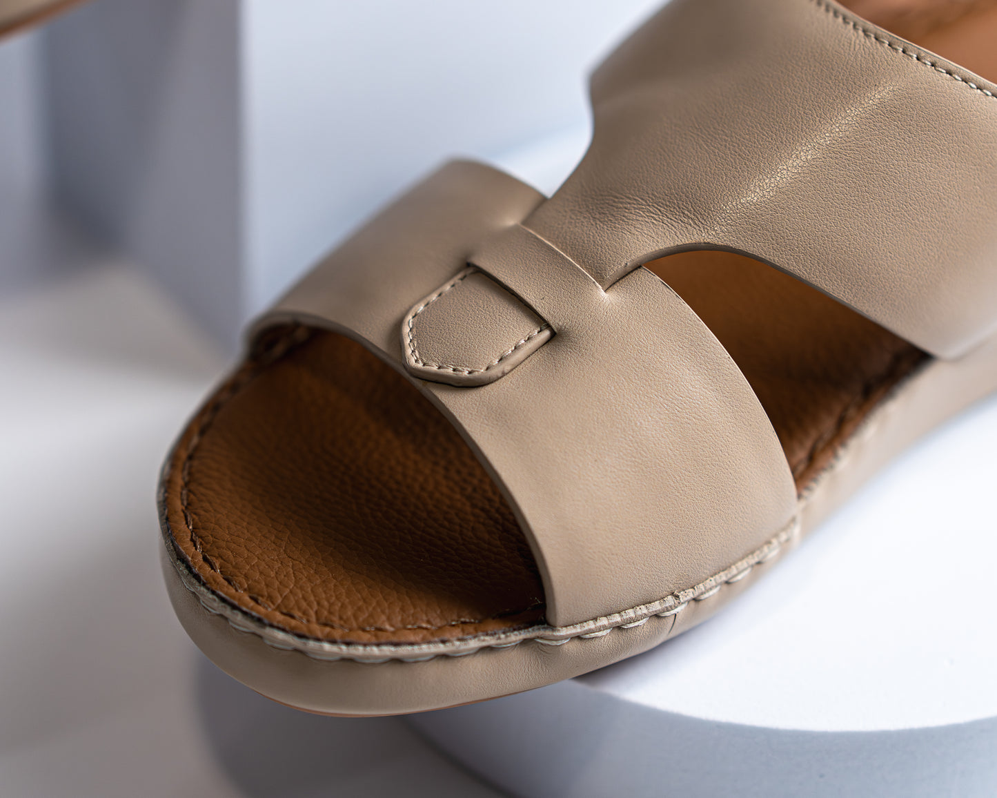 ORIGIN Beige